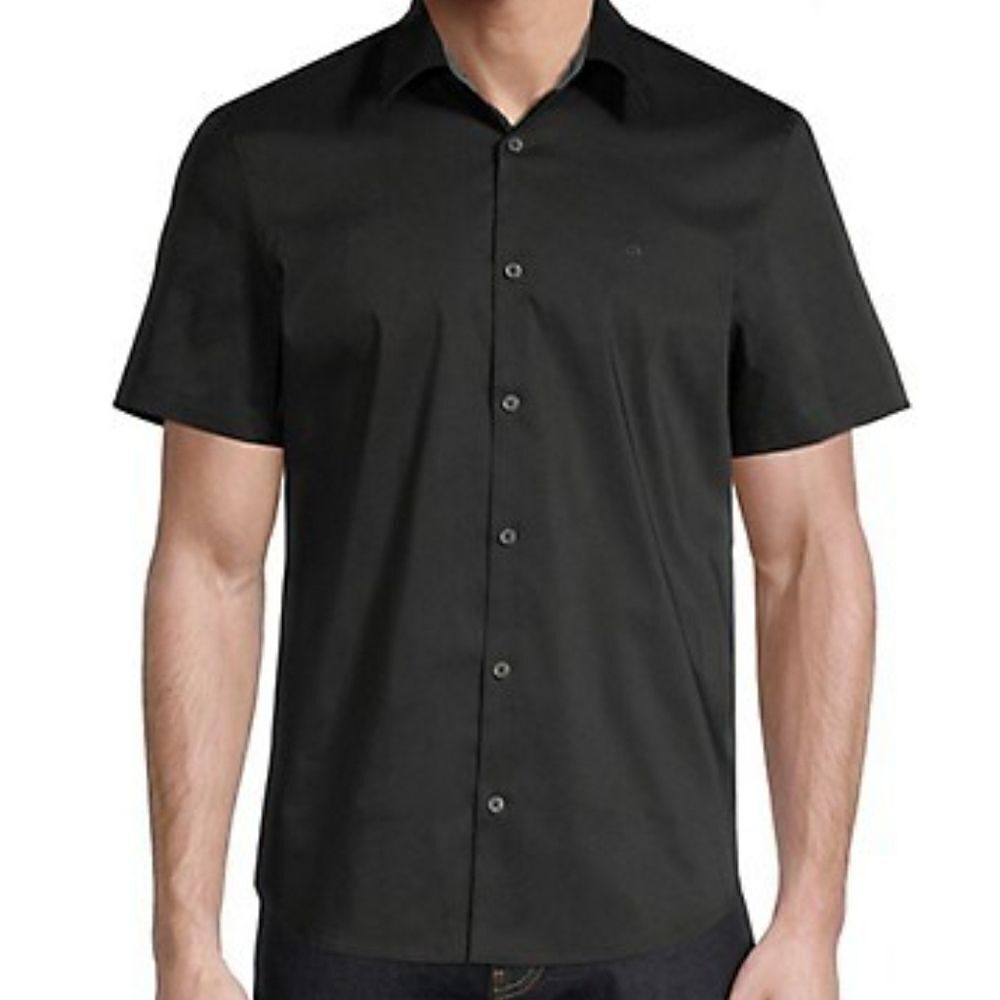 Calvin Klein Men's Black Short-Sleeve Stretch Poplin Button-Down Shirt
